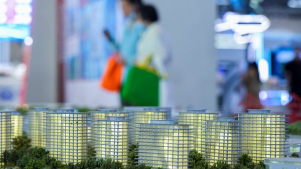 每日配资平台 新疆：6月15日24时起暂停2025年商务领域消费品以旧换新补贴活动